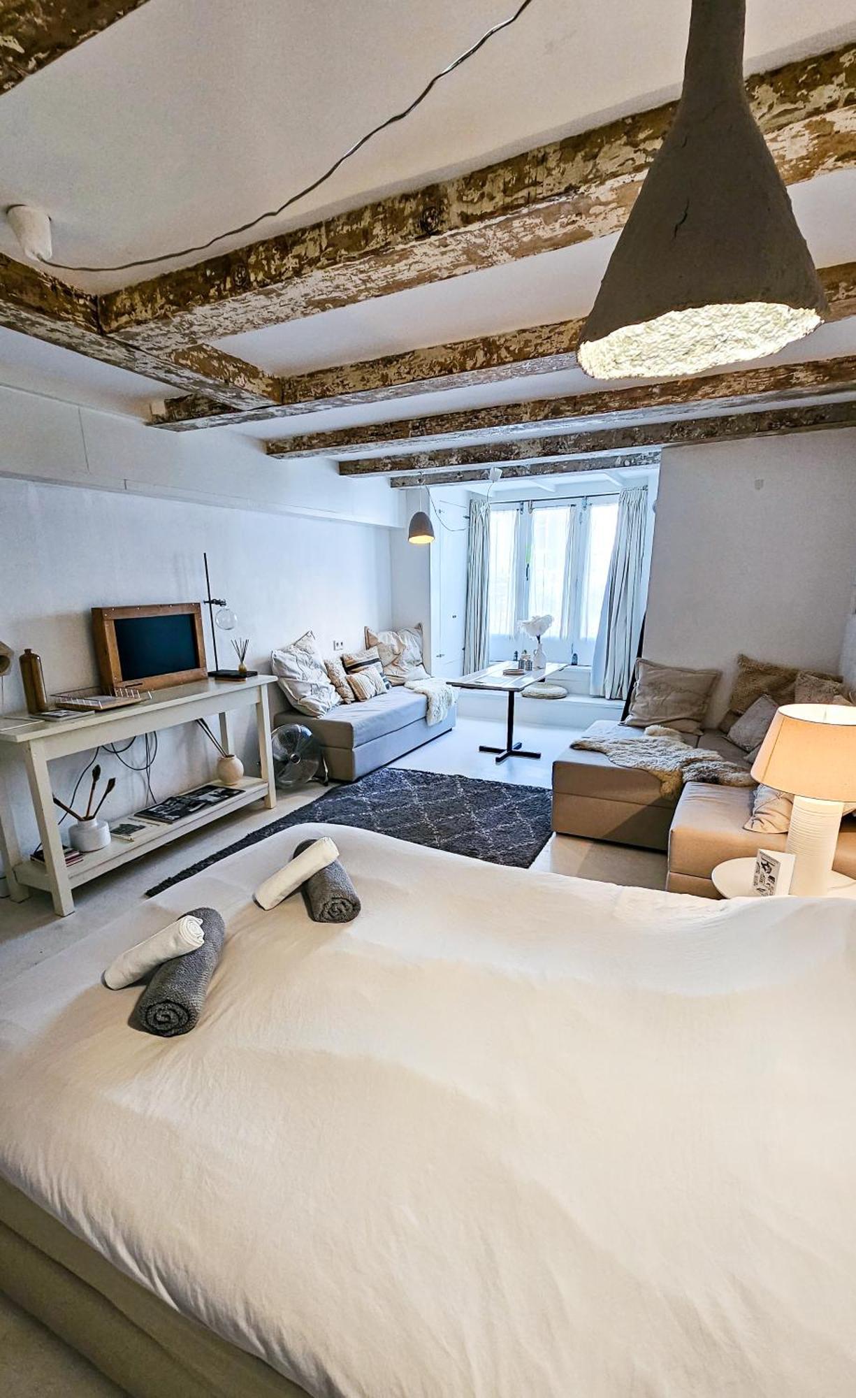 The White Wilde - Studio In A Historic Canalhouse From 1799 Amsterdam Exterior photo