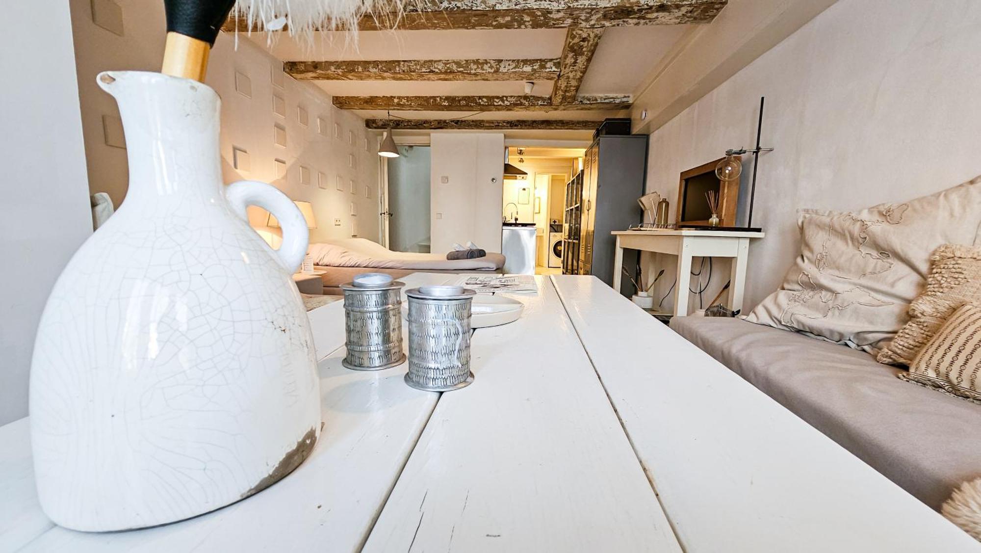 The White Wilde - Studio In A Historic Canalhouse From 1799 Amsterdam Exterior photo
